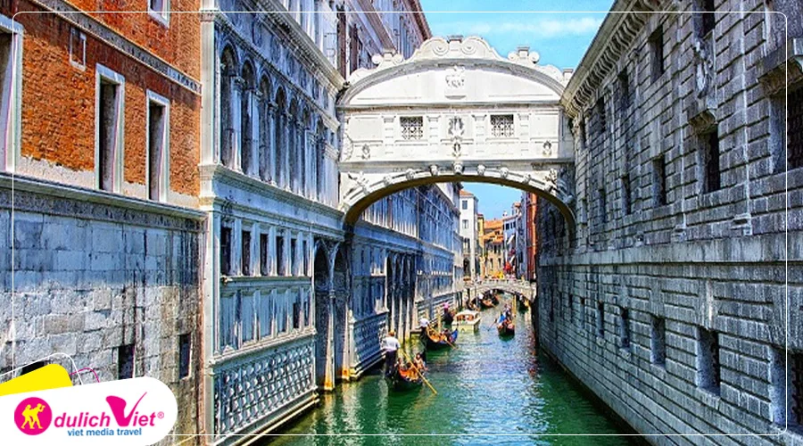 Cầu Bridge of Sighs