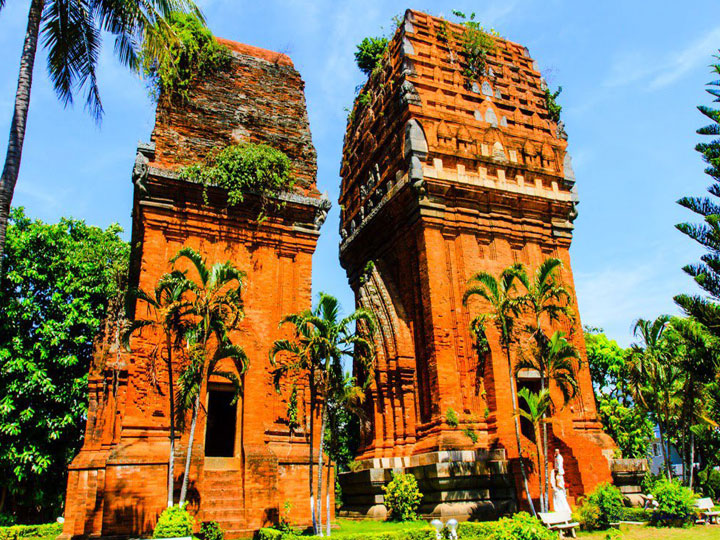 Tour Free and Easy Quy Nhơn - Khách sạn Hoàng Yến 3* từ Hà Nội