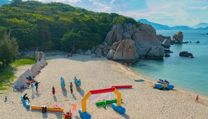 Gợi ý tour du lịch Đảo Bình Hưng hấp dẫn