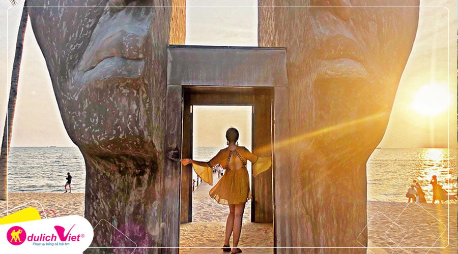Du lịch Tết Nguyên Đán Phú Quốc - Ngắm Hoàng Hôn Sunset Sanato từ Sài Gòn 2025
