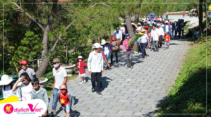 Du lịch Hà Nội - Viếng Mộ Đại Tướng - Ngã Ba Đồng Lộc - Đền Ông Hoàng Mười từ Hà Nội