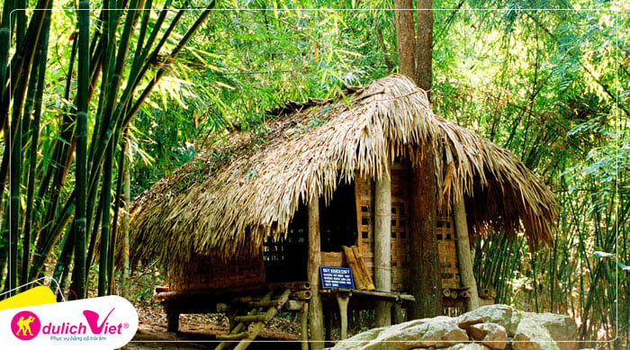 Du lịch Tuyên Quang - Đền Cấm - Lán Nà Lừa - Cây Đa Tân Trào từ Hà Nội