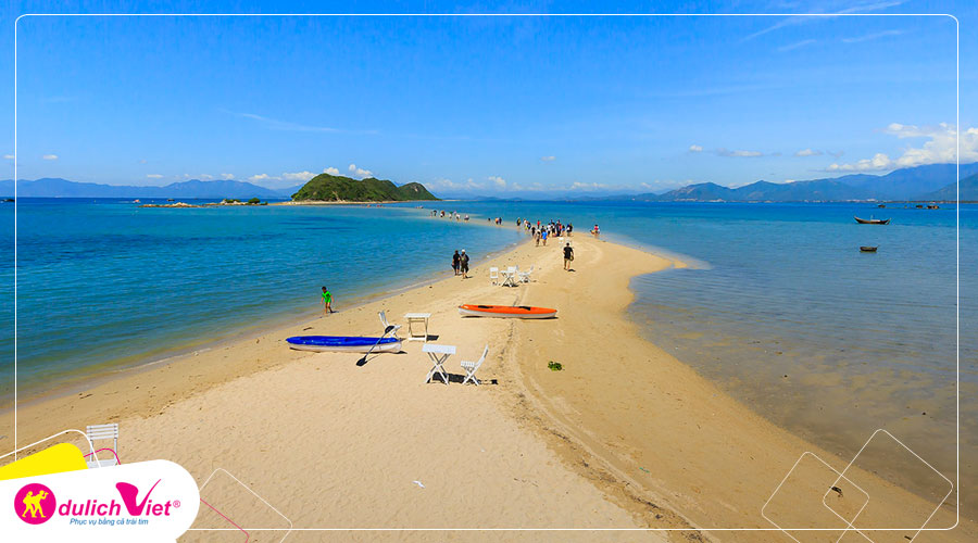 Du lịch Nha Trang - Đảo Điệp Sơn - Vinpearland - Nhà Thờ Đá mùa Thu từ Sài Gòn