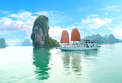 Du lịch Miền Bắc - Hạ Long - Ninh Bình - Tràng An - Bái Đính mùa lễ 30/4 từ Sài Gòn