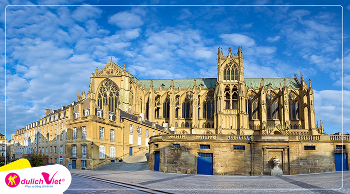 Notre-Dame-de-Reims-du-lich-viet