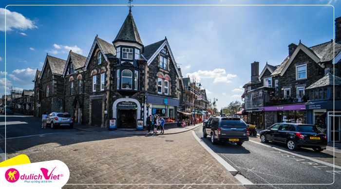 thi-tran-Windermere-du-lich-viet