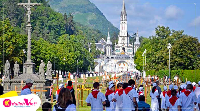 Du lịch Hành hương Châu Âu - Pháp - Tây Ban Nha - Bồ Đào Nha - Ý từ Sài Gòn 2025