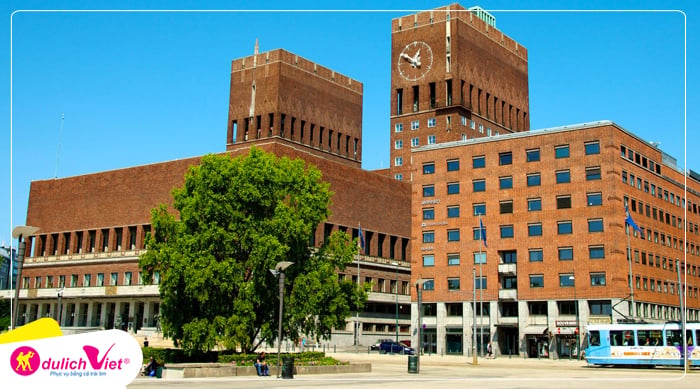 toa-thi-chinh-Radhuset-City-Hall-du-lich-viet