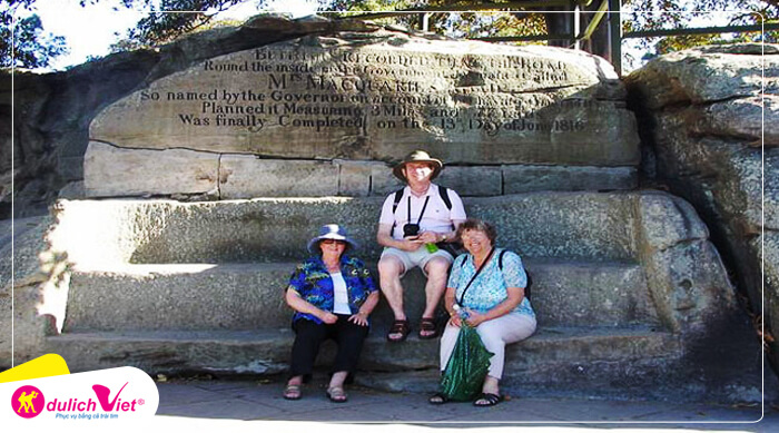 ghe-Macquaries-du-lich-tet-am-lich-du-lich-viet(1)
