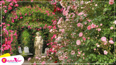 Du lịch Châu Âu tham quan Vườn hoa hồng Rosengarten