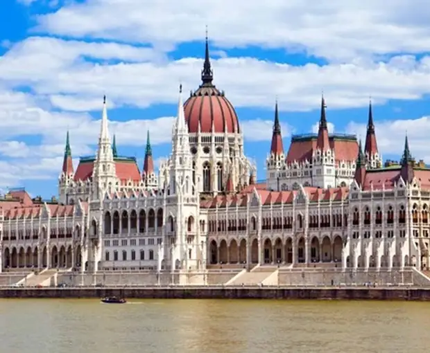 TOUR CHÂU ÂU MÙA THU 10N9Đ | ĐỨC - SÉC - ÁO - HUNGARY