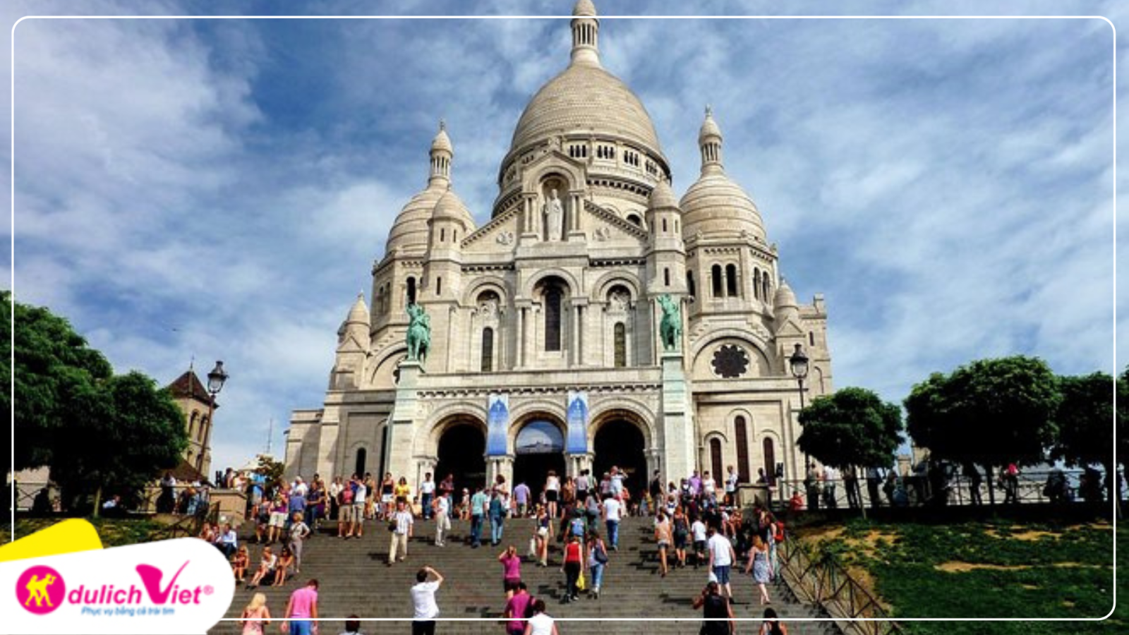 Du lịch Châu Âu tham quan Đồi Montmartre - là một khu phố của Paris