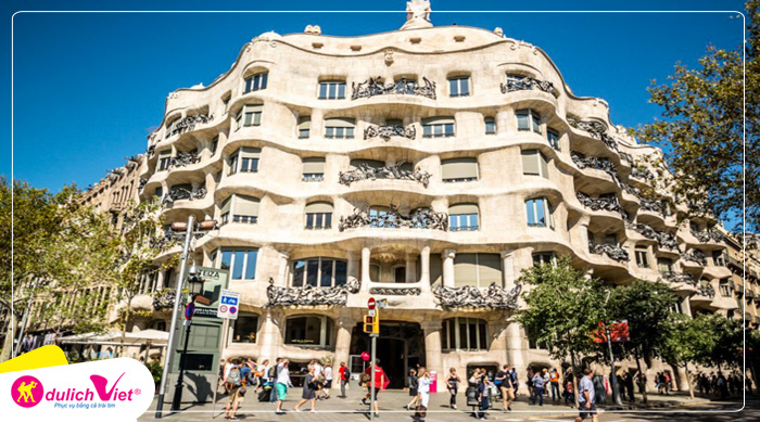 san-bay-Barcelona-du-lich-viet
