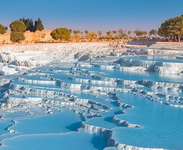 TOUR THỔ NHĨ KỲ MÙA HOA HỒNG 8N7Đ | ISTANBUL – CANAKKALE – IZMIR – KUSADASI – PAMUKKALE – KONYA – CAPPADOCIA