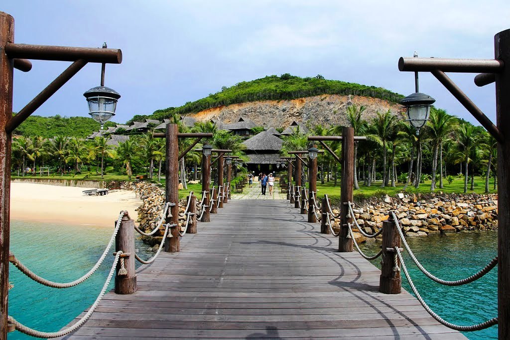 Du lịch Nha Trang - Đảo Hòn Tằm