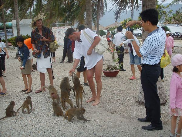 Ghé thăm Đảo khỉ Nha Trang cảm nhận sự mới mẻ