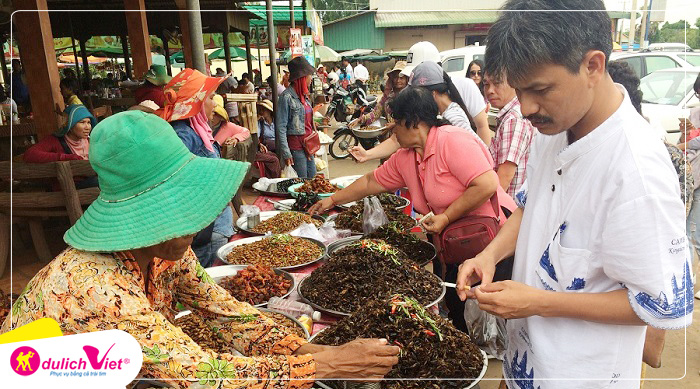 Chợ Côn Trùng