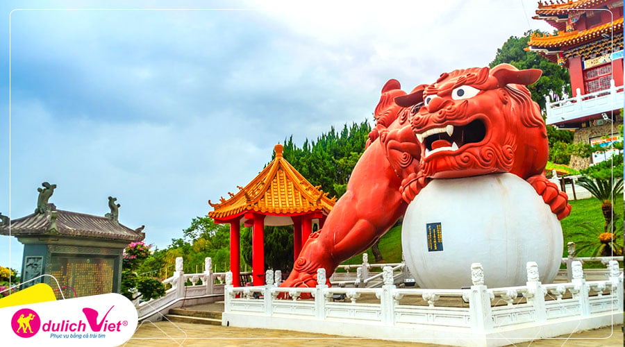 Du lịch Đài Loan mùa Thu tham quan Văn Võ Miếu