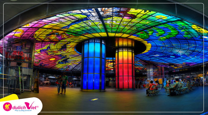 Trạm tàu điện Formosa Boulevard