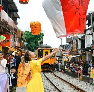 TOUR ĐÀI LOAN MÙA XUÂN 5N4Đ | ĐÀI TRUNG - CAO HÙNG - ĐÀI BẮC (Không Shopping)