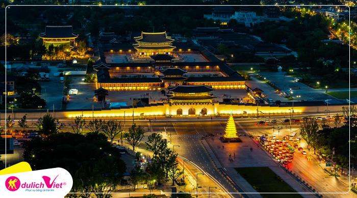 cung-dien-hoang-gia-viet-media-travel