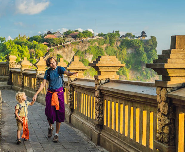 Du lịch Indonesia mùa Thu - Bali - Đền Tanah Lot từ Sài Gòn 2025