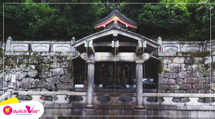 den-Fushimi-Inari-du-lich-viet