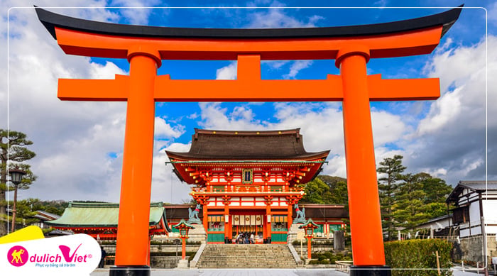 Tour Nhật Bản mùa Thu tham quan đến Fushimi Inari