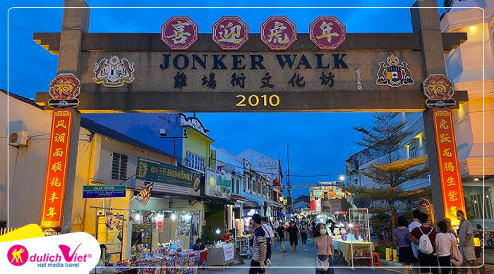 Jonker Street - con đường nổi tiếng nằm ngay trung tâm của khu phố Tàu.