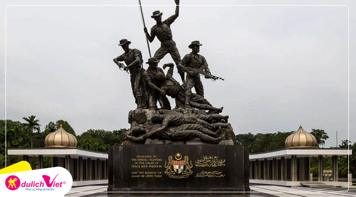 du-lich-malaysia-thap-doi-petronas-du-lich-viet
