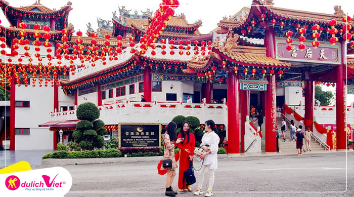 Chùa Thiên Hậu (Thien Hau Temple)
