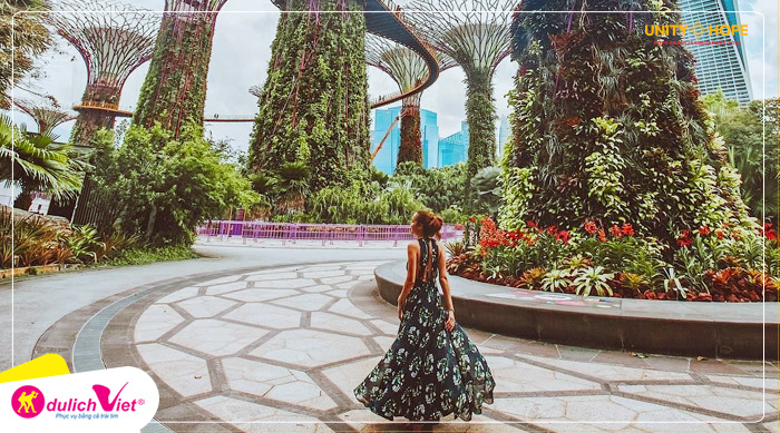 Tour Hanh Huong Singapor tham quan Garden by the Bay - kỳ quan của đất nước Singapore