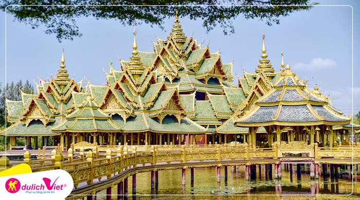 cho-noi-bon-mien-du-lich-viet-2025