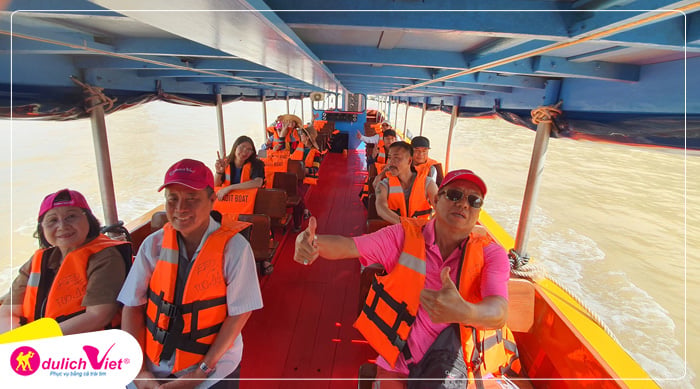 Dạo thuyền trên sông Chaopraya