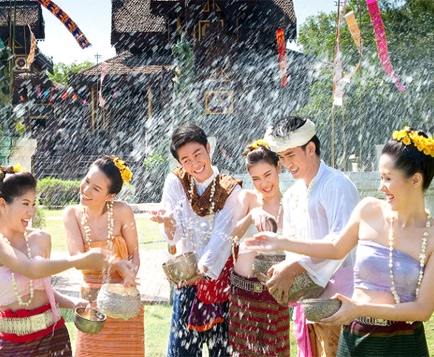 Du lịch Thái Lan Bangkok - Pattaya - Lễ hội té nước Songkran từ Hà Nội