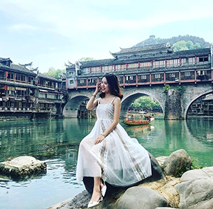 Du lịch Trung Quốc mùa Xuân Trương Gia Giới - Phượng Hoàng Cổ Trấn 6 ngày từ Sài Gòn 2025