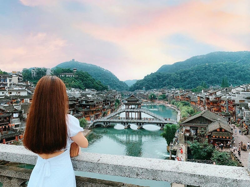 Du lịch Lễ 30/4 - Tour Trương Gia Giới - Phim Trường Avatar - Phượng Hoàng Cổ Trấn từ Hà Nội