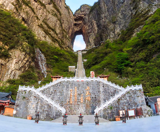 Du lịch Trung Quốc - Nam Ninh - Trương Gia Giới - Thiên Môn Sơn - Phượng Hoàng Cổ Trấn dịp Hè từ Hà Nội