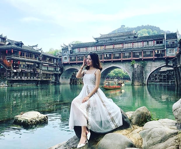 Du lịch Trung Quốc mùa Xuân Trương Gia Giới - Phượng Hoàng Cổ Trấn 6 ngày từ Sài Gòn 2025