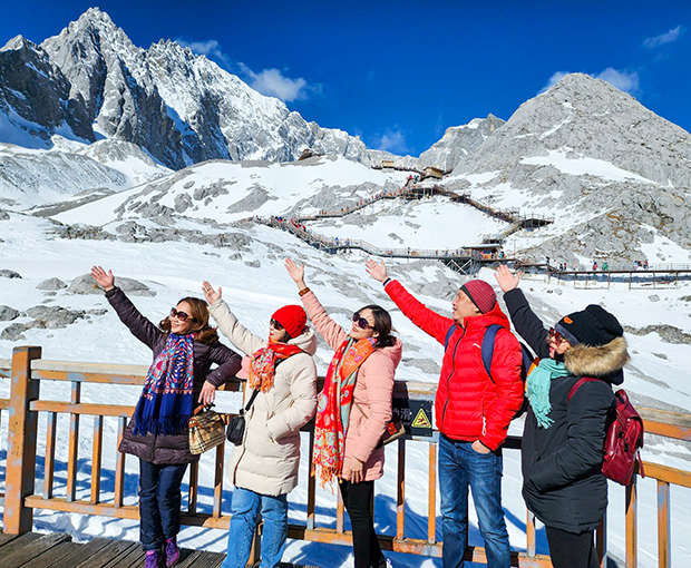 Du lịch Trung Quốc Hè - Côn Minh - Đại Lý - Shangrila - Lệ Giang - Băng Xuyên từ Sài Gòn 2025