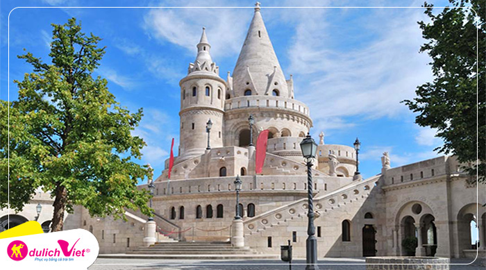 Pháo đài Fisherman's Bastion.
