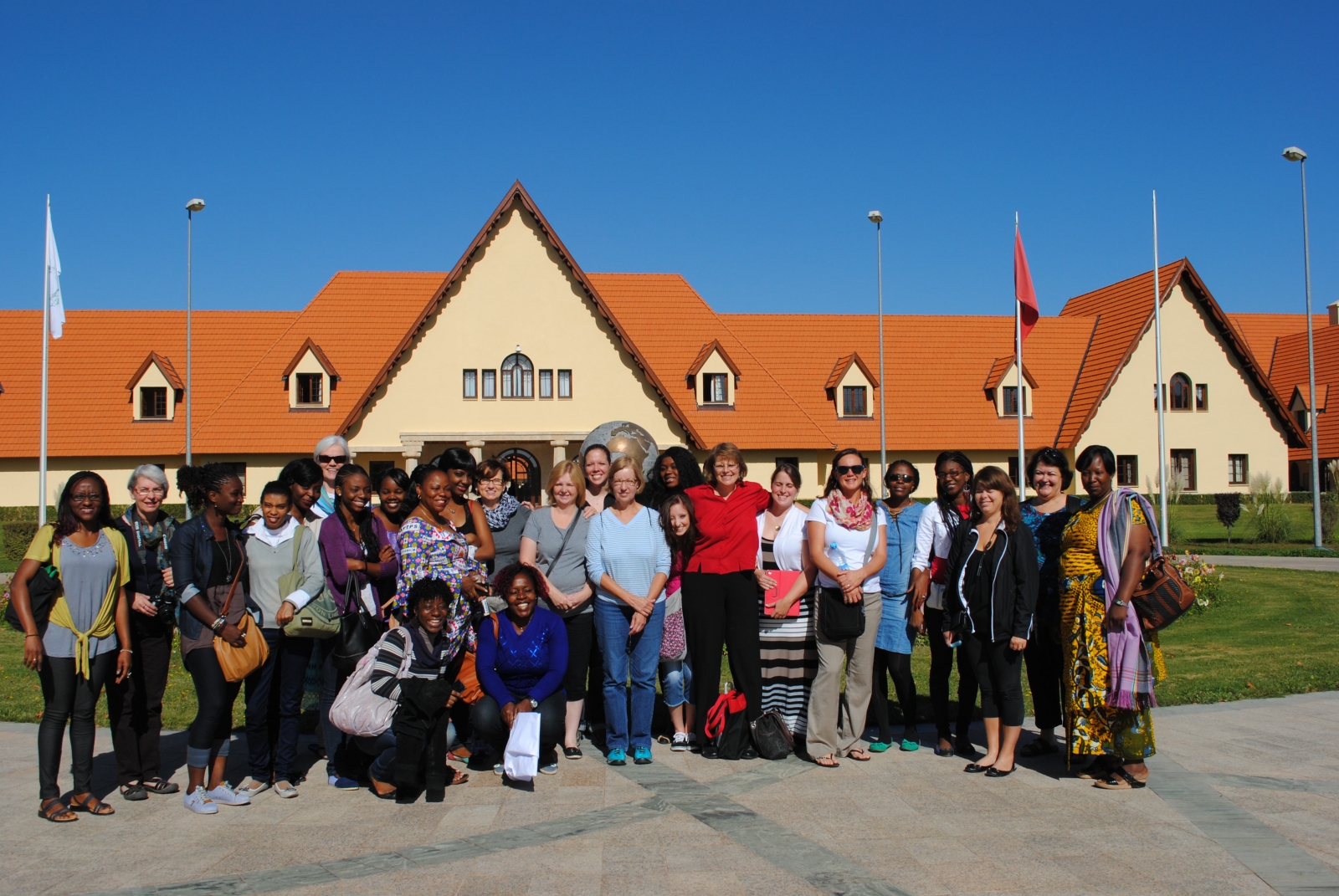 Khung cảnh yên bình của Ifrane, Maroc