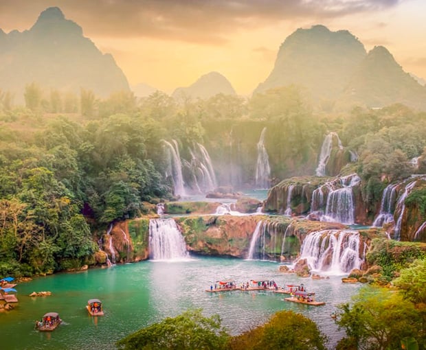 Du lịch Đông Bắc Hà Nội - Hà Giang - Cao Bằng mùa Thu bay Vietnam Airlines từ Sài Gòn 2025