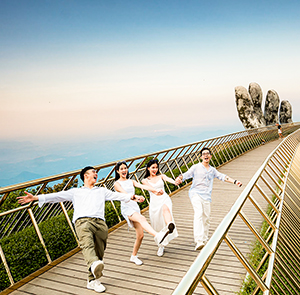 Tour Đà Nẵng - Huế - Thánh Địa La Vang - Động Thiên Đường từ Sài Gòn 2025