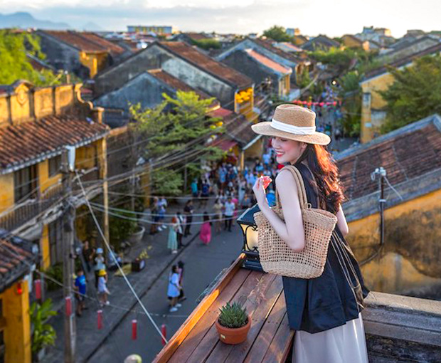 Du lịch Lễ 30/4 - Tour Đà Nẵng - Huế - Thánh Địa La Vang - Động Thiên Đường từ Sài Gòn 2025