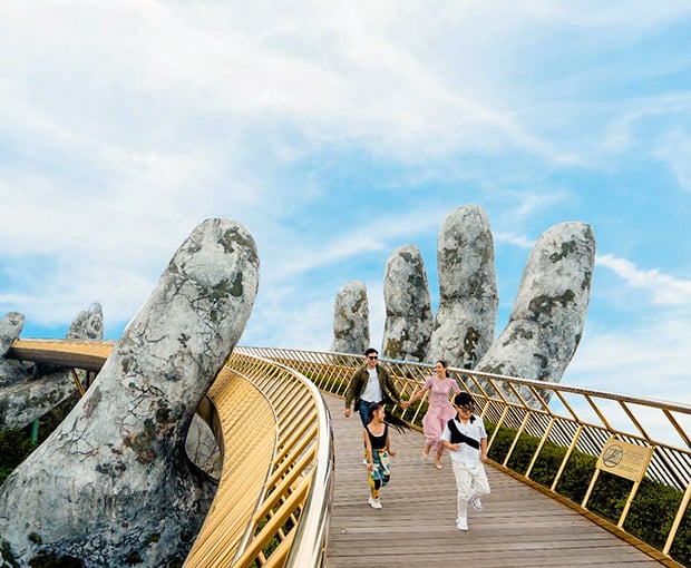 Du lịch Hè - Tour Đà Nẵng - Huế - Động Thiên Đường 4 ngày từ Sài Gòn 2025