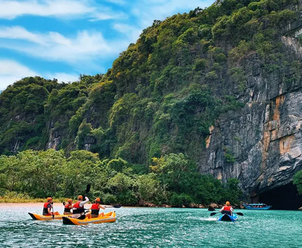 TOUR ĐÀ NẴNG MÙA THU 4N3Đ | BÀ NÀ - HỘI AN - HUẾ - PHONG NHA