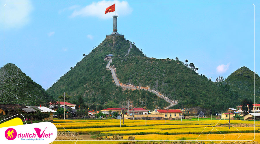 cong-troi-quan-ba-du-lich-viet