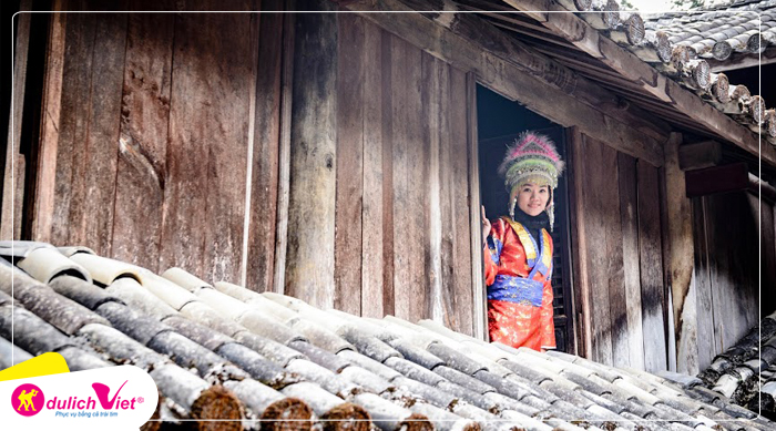 cong-troi-quan-ba-tet-am-lich-du-lich-viet