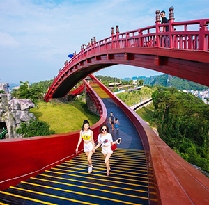 Du lịch Tết Nguyên Đán - Tour Hà Nội - Đền Đồ - Yên Tử - Vịnh Hạ Long - Sapa từ Sài Gòn 2025